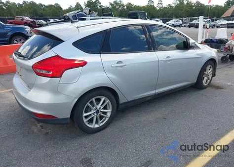 2015 Ford Focus Se z USA, uszkodzony, nr VIN 1FADP3K23FL249452